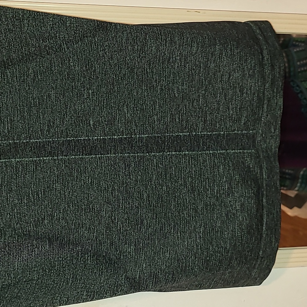 Lululemon Atletica Active Short Sleeve, Size 12, Color Dark Gray - Picture 7 of 9